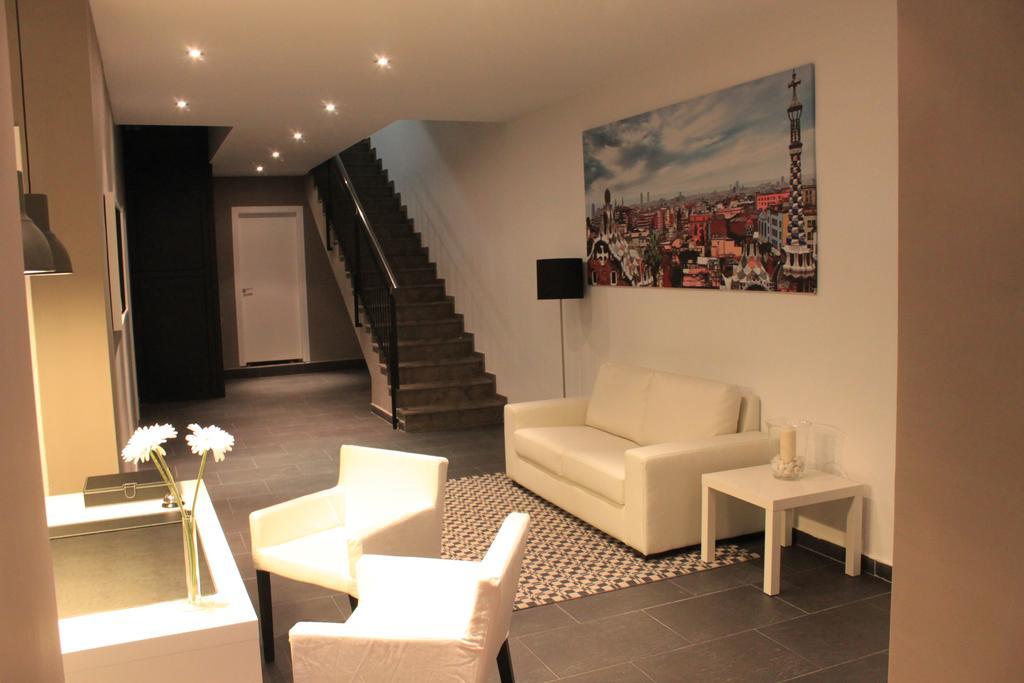 Appartamento Casanova Bcn *